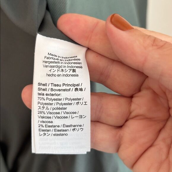 Madewell Oversized Menswear Blazer Olive Sage Women’s medium Button Accent NWT - Picture 11 of 16